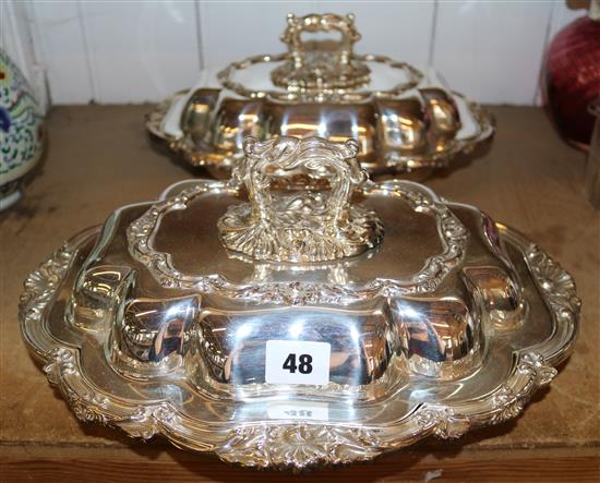 Pair of plated entree dishes